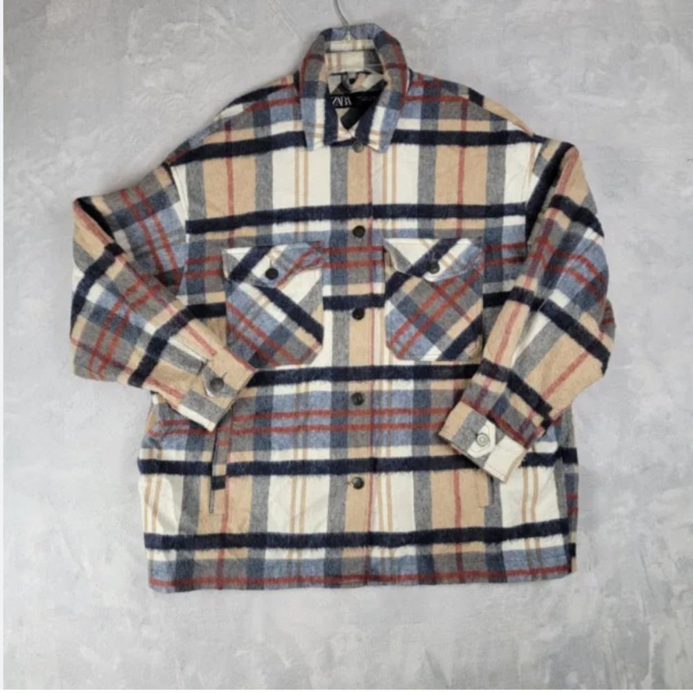 Plaid Shacket Wool Blend Overshirt Ecru/Navy Patch Pockets Button Down